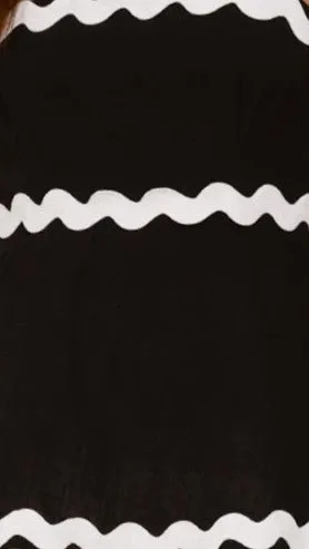 Justine Rickrack Top - Black/White